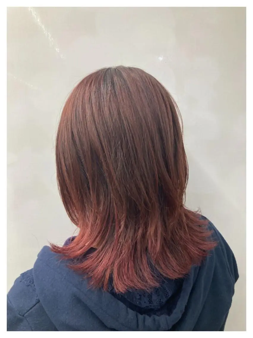 ミディアム カラー レッドカラー ヘアカラー トリートメント ブリーチ&似合せボブ 田中寛十のヘアスタイル