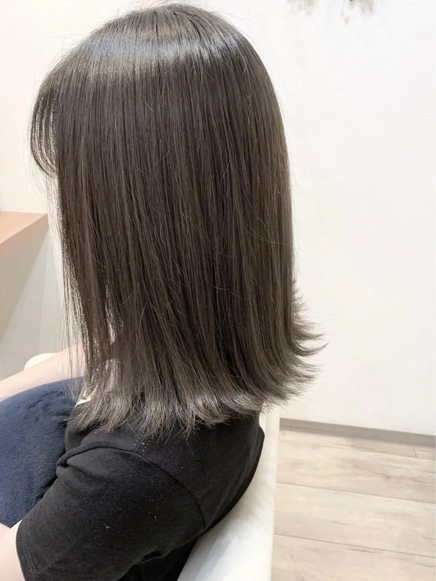 ミディアム カラー ブリーチ 透明感カラー 武田 悠生乃のヘアスタイル