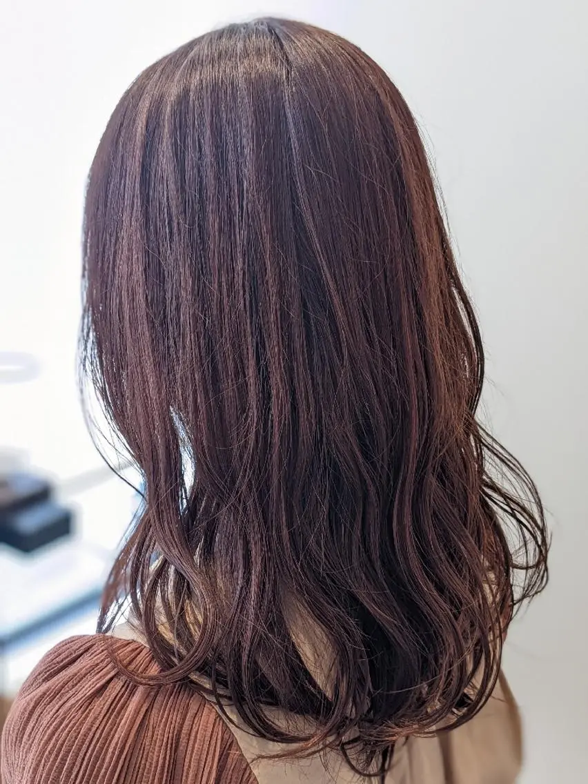 セミロング カラー ベージュカラー ピンクカラー カット ヘアカラー トリートメント 【大人艶カラー🌿】 中畑リョウのヘアスタイル