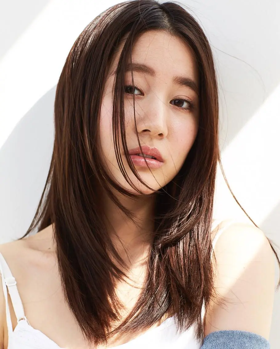 セミロング 木川 愛子のヘアスタイル