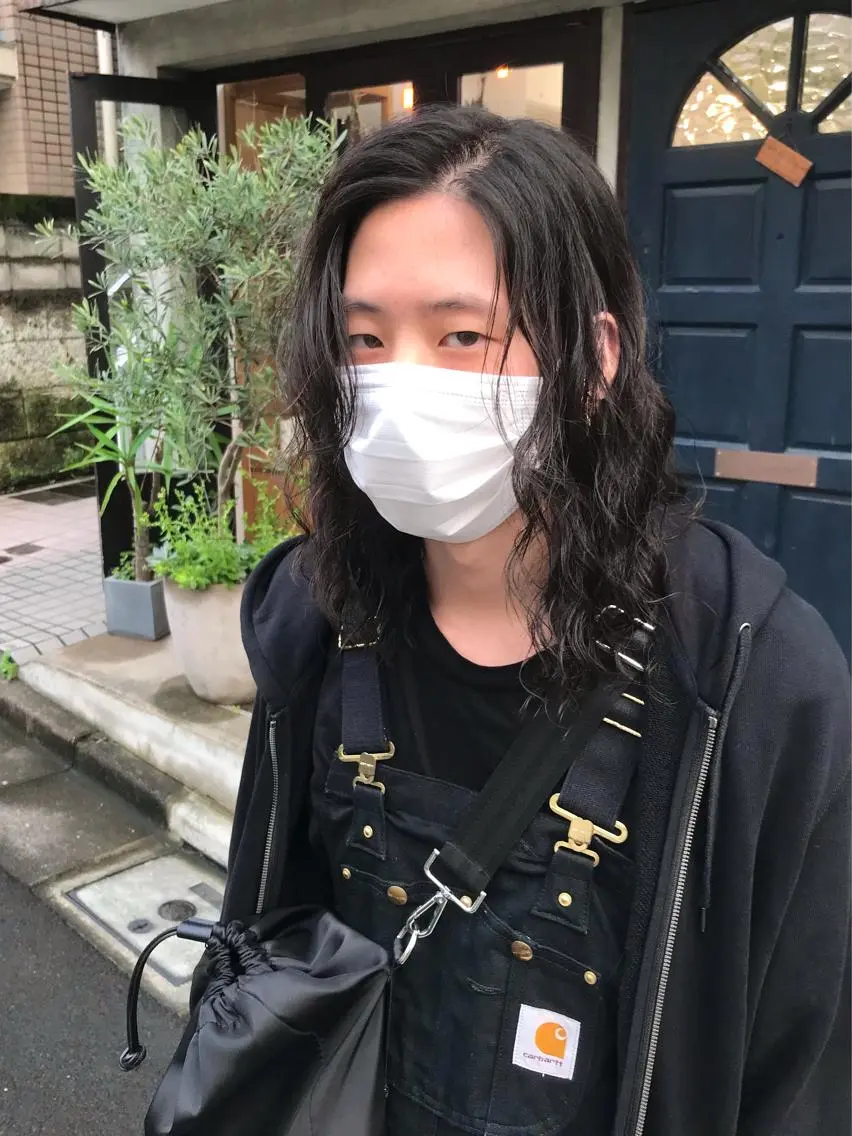 ロング パーマ メンズ カット パーマ トリートメント 再現性大人メンズヘア 毛流れパーマ木村陸弥のヘアスタイル