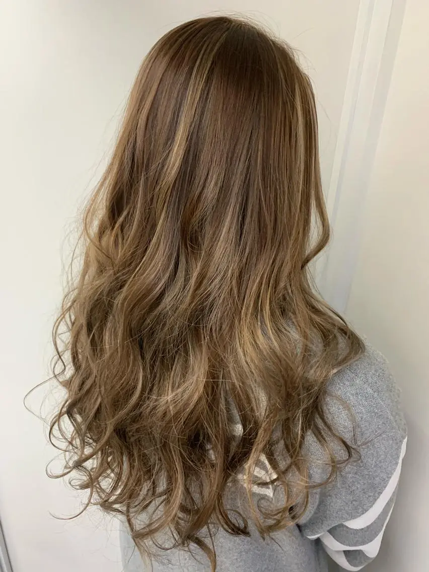 ロング カラー ヘアカラー エクステ WEST OLAND 安藤のヘアスタイル