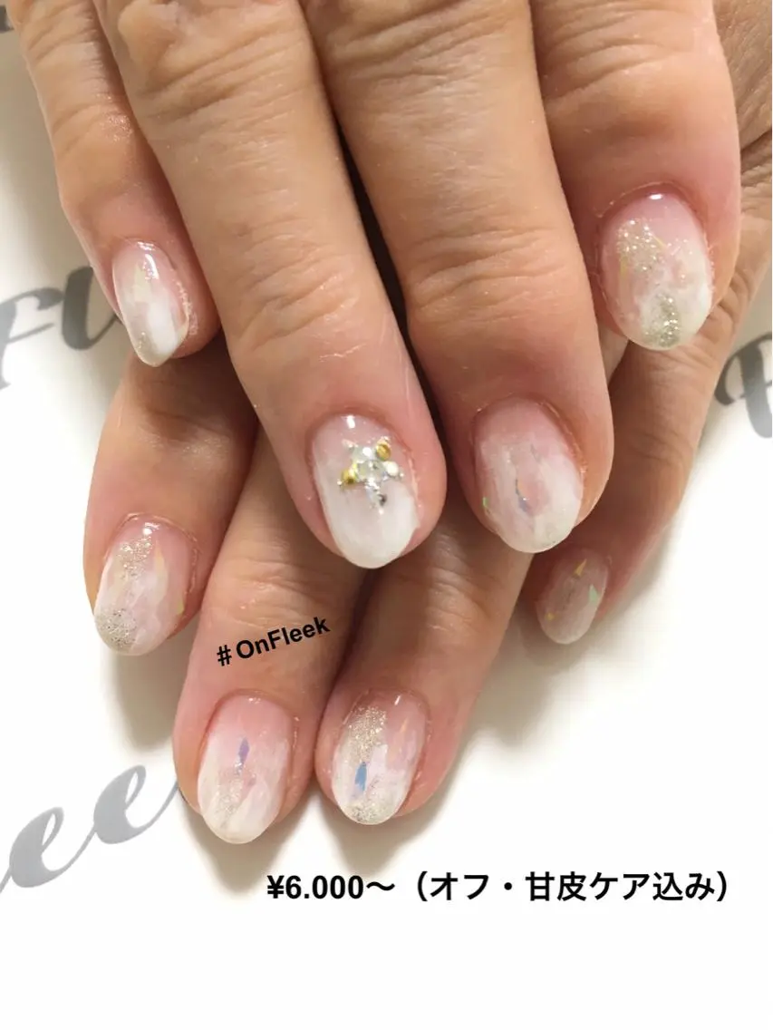 ネイル ニュアンスネイル ホワイト NailSalon ＃OnFleekのネイルデザイン