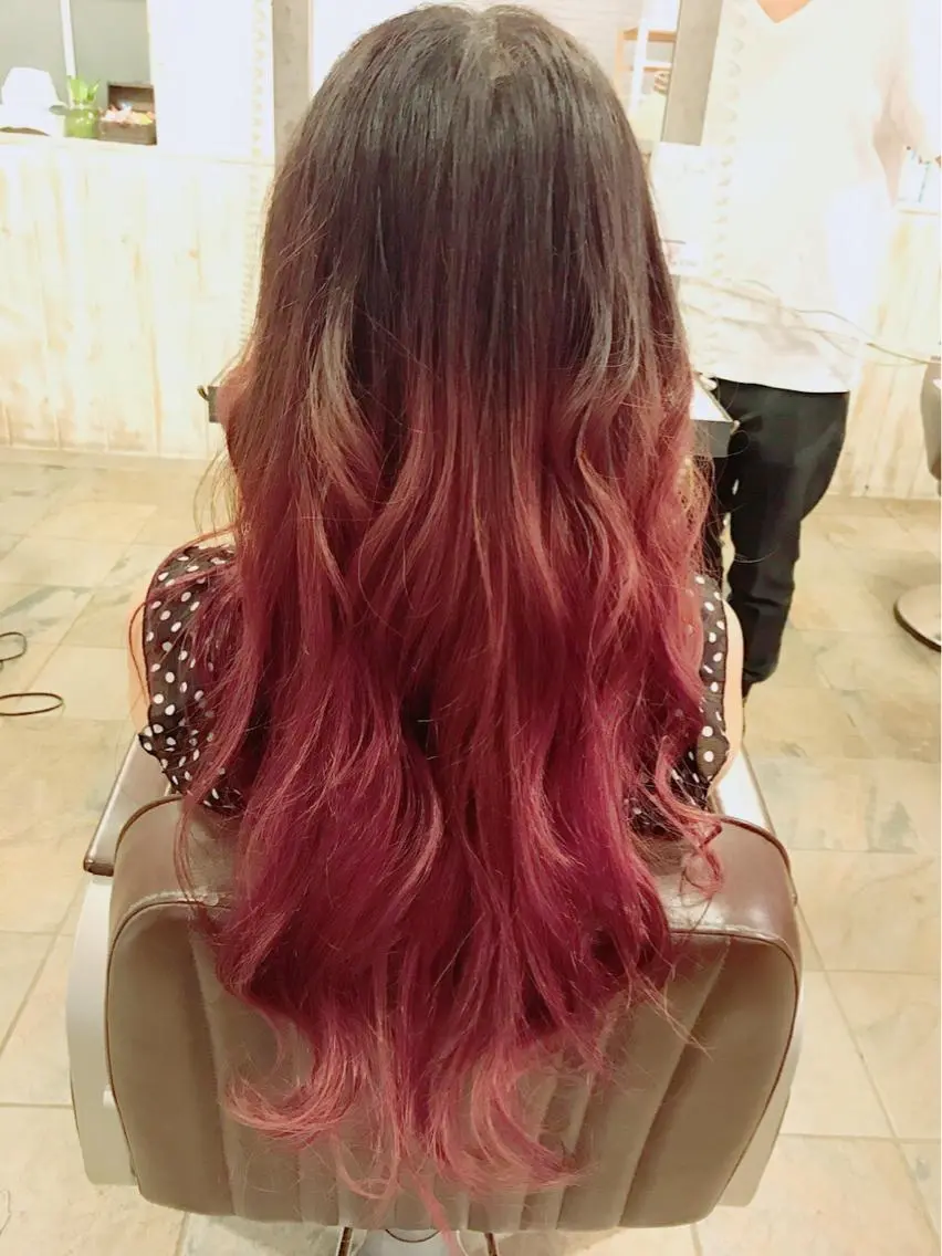 ロング カラー トレンドヘアーに🌈 川村　静香のヘアスタイル
