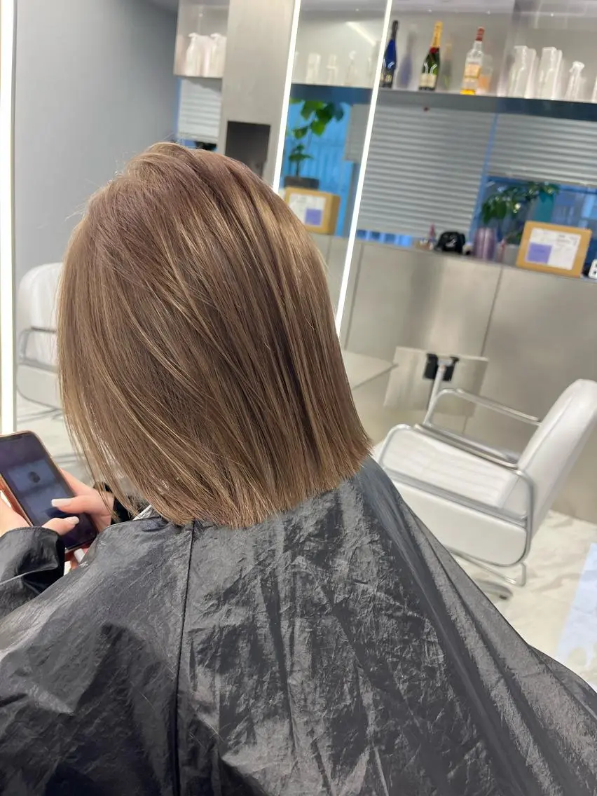 ミディアム カラー 新宿ブリーチ カラー美容師YUGOのヘアスタイル