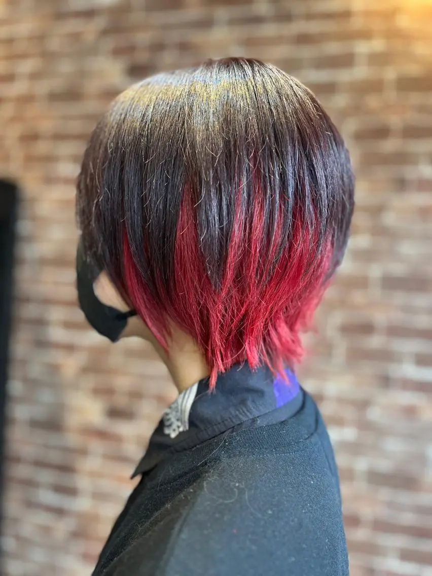 ミディアム カラー パーマ ヘアアレンジ メンズ キッズ ネイル マツエク・マツパ アイブロウ メンズブリーチ メンズハイライト メンズインナーカラー メンズ韓国風 ブリーチ 久木原 ゆりのヘアスタイル