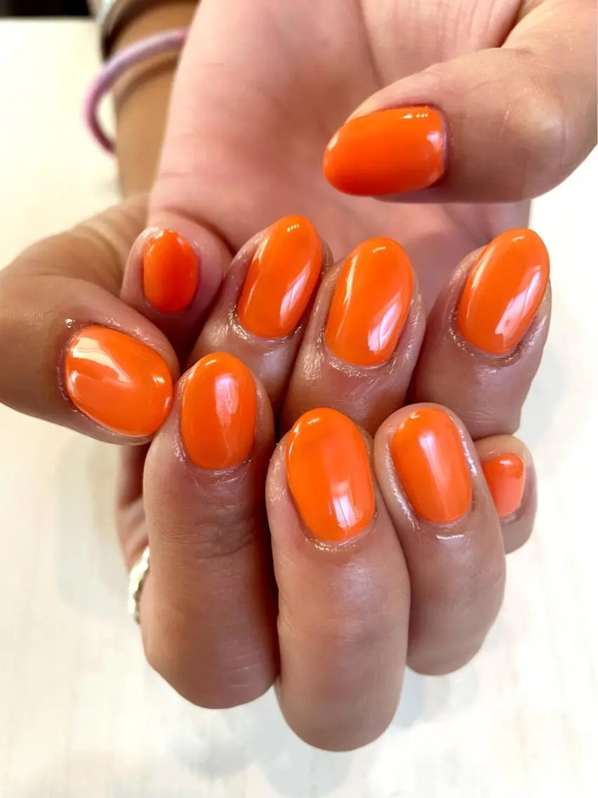 ネイル ワンカラーネイル ハンドネイル spell nailのネイルデザイン