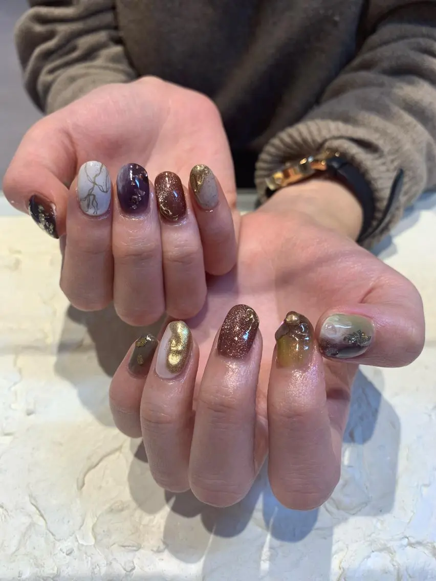 ネイル ニュアンスネイル マキノ ユイのネイルデザイン