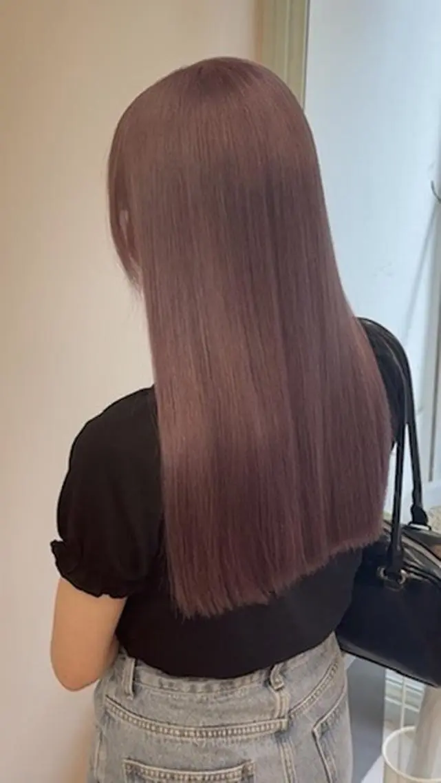 セミロング カラー パーマ ベージュカラー ブリーチ 透明感カラー ダブルカラー ハイトーンカラー カット ヘアカラー トリートメント ブリーチ矯正💐 ミルクティー💐ナオのヘアスタイル