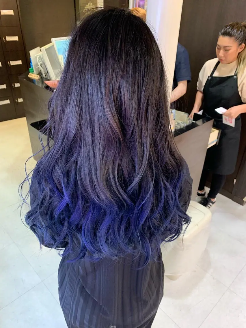 ロング カラー ブルーカラー グラデーションカラー ネイビーカラー ✂️大門 巧✂️ LAFF心斎橋店のヘアスタイル
