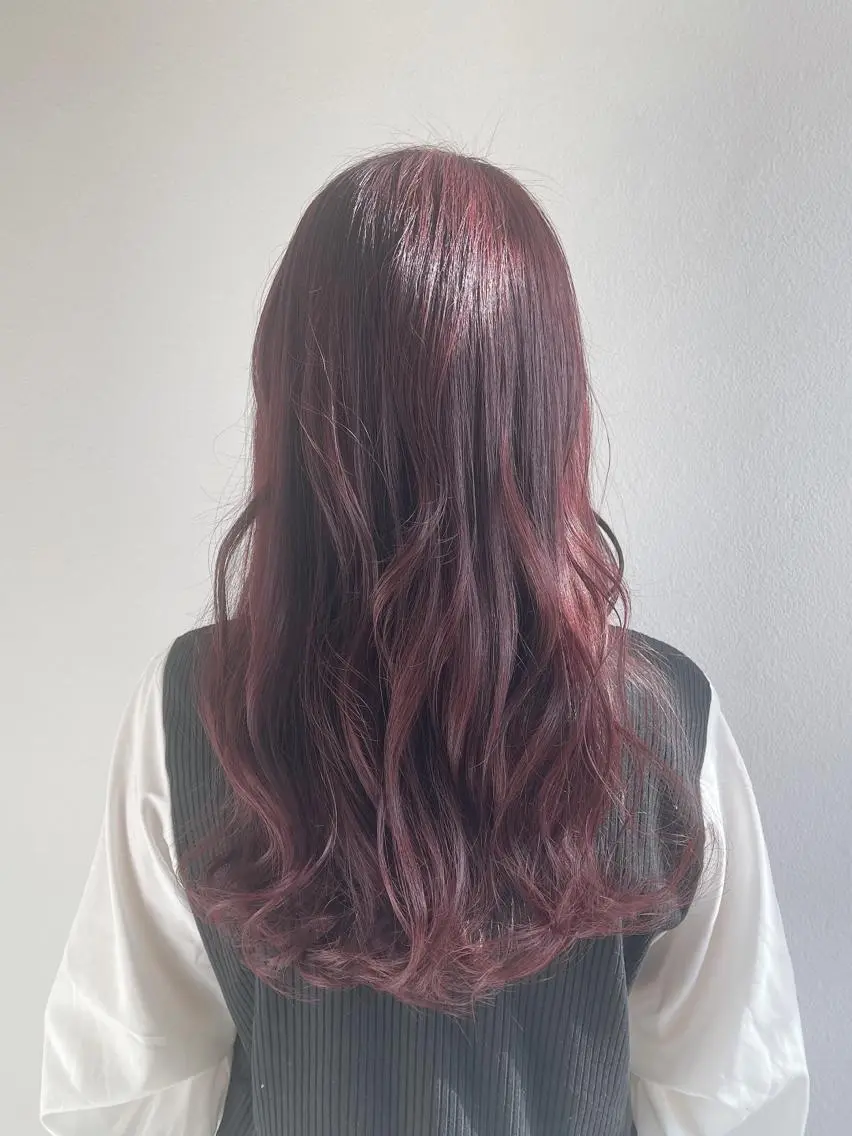 ロング カラー レッドカラー バイオレットカラー カット ヘアカラー 田中  愛のヘアスタイル