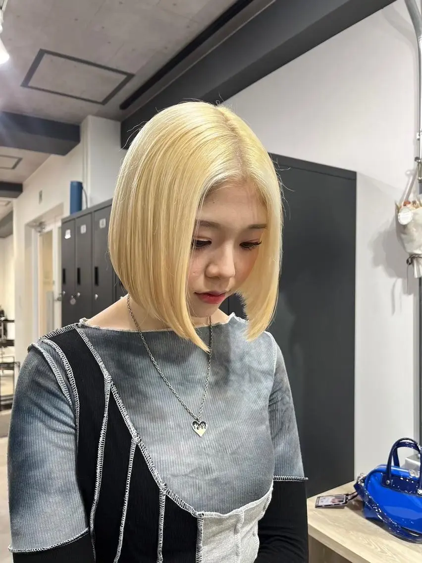 ショート カラー ブロンド ショートヘア デザイン×ダブルカラ ーHarusa🎀のヘアスタイル