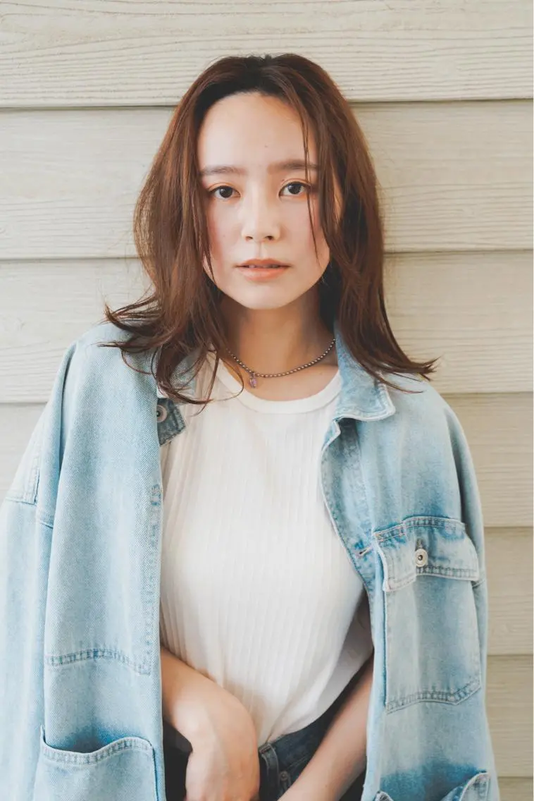 ミディアム 柳下 涼のヘアスタイル