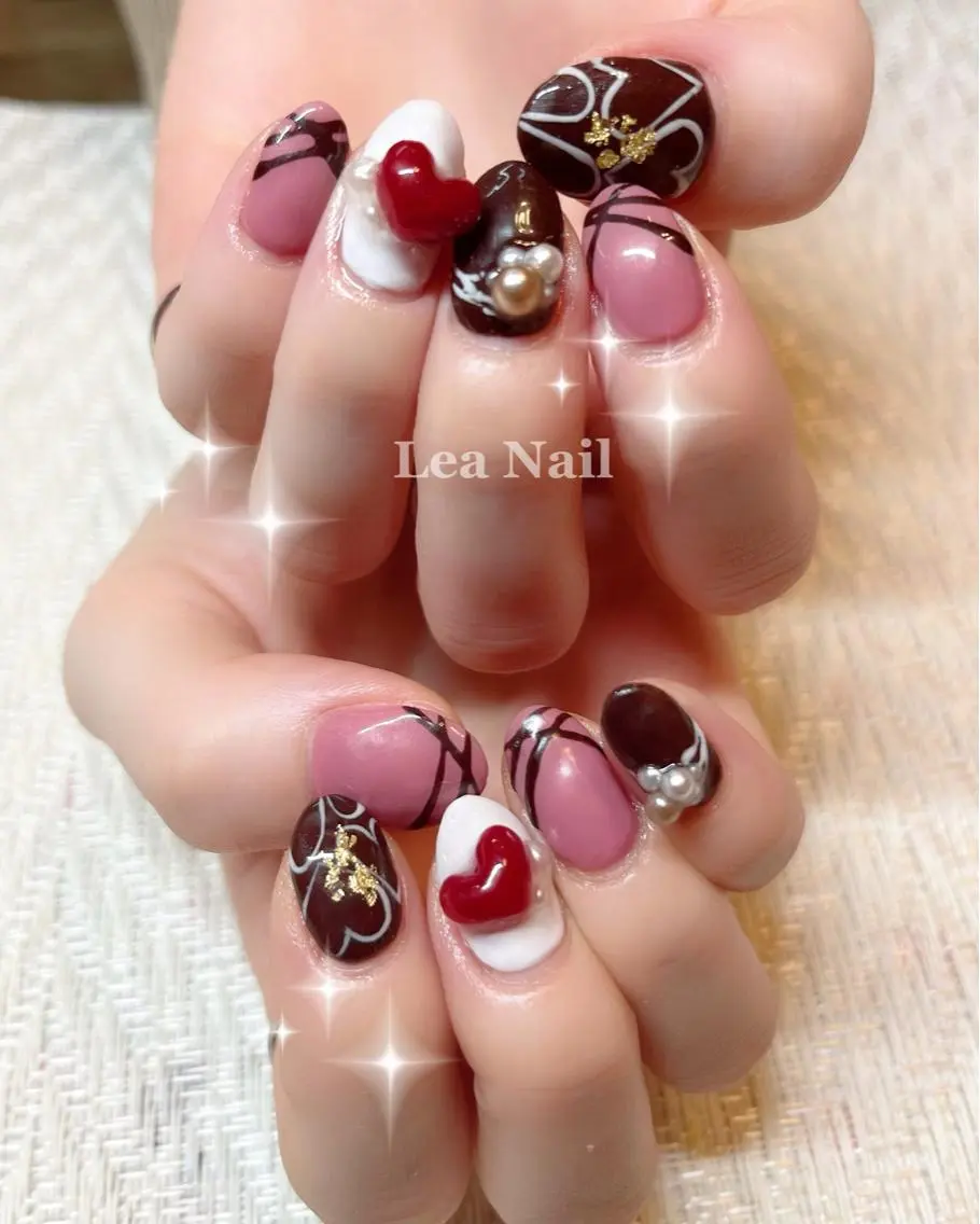 ネイル バレンタイン Lea Nailのネイルデザイン