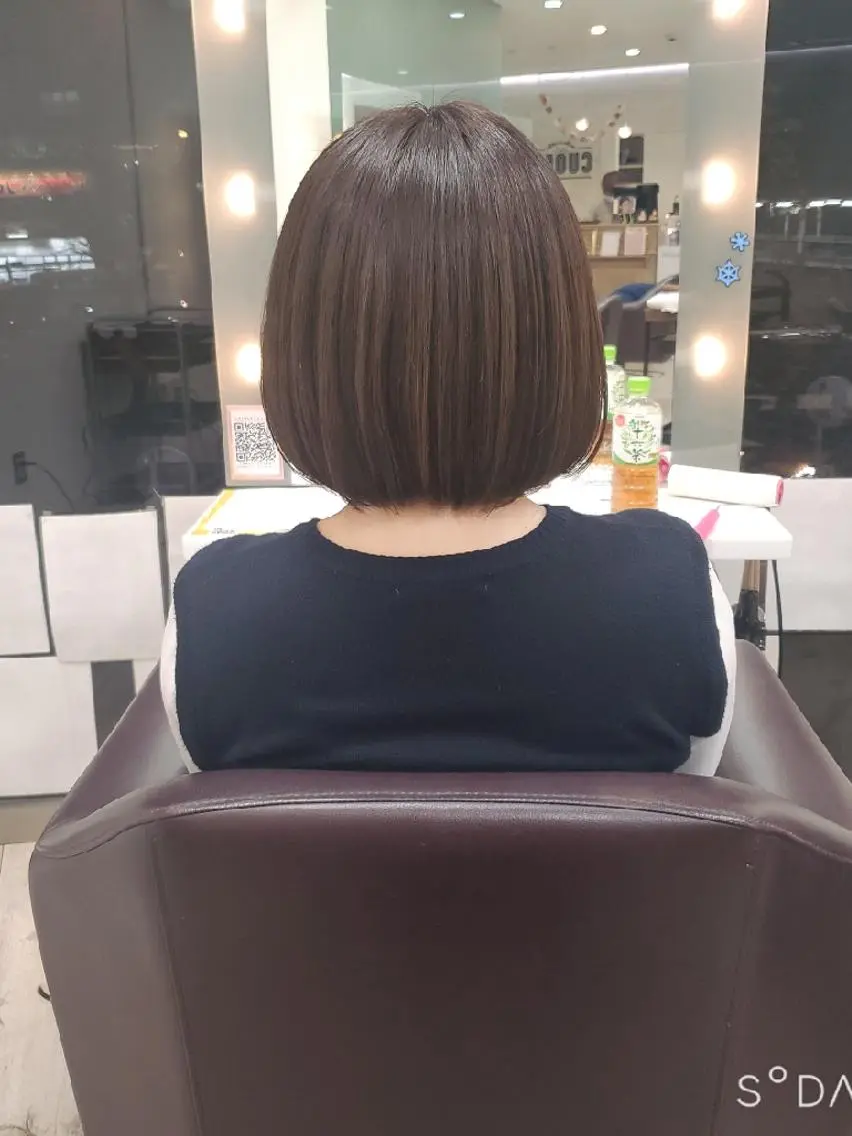 ショート カラー ボブ 髪質改善/白髪ぼかし SHIONのヘアスタイル