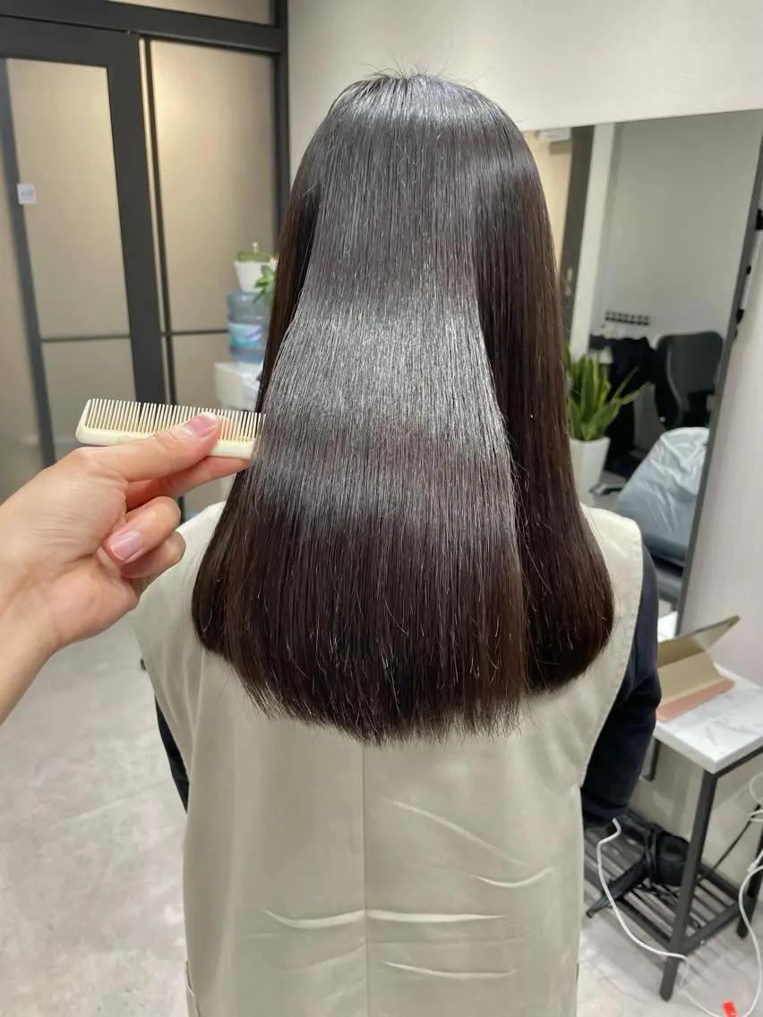 ロング カット 縮毛矯正 トリートメント 髪質改善will hairdesignのヘアスタイル