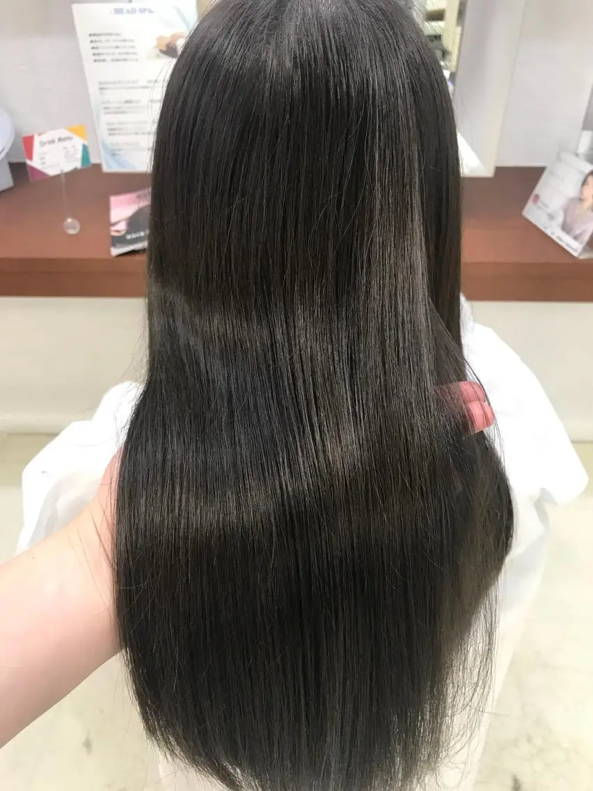 ロング 💫カットはなんでも 得意です✂️のヘアスタイル
