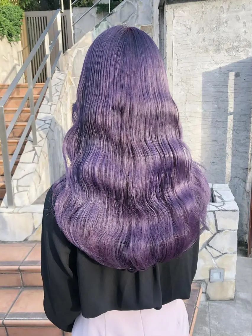 ロング カラー ヘアアレンジ アッシュ アッシュグレー アッシュグレージュ バレイヤージュ ミストバング Bob&ハイトーン 専門家CHIHIROのヘアスタイル