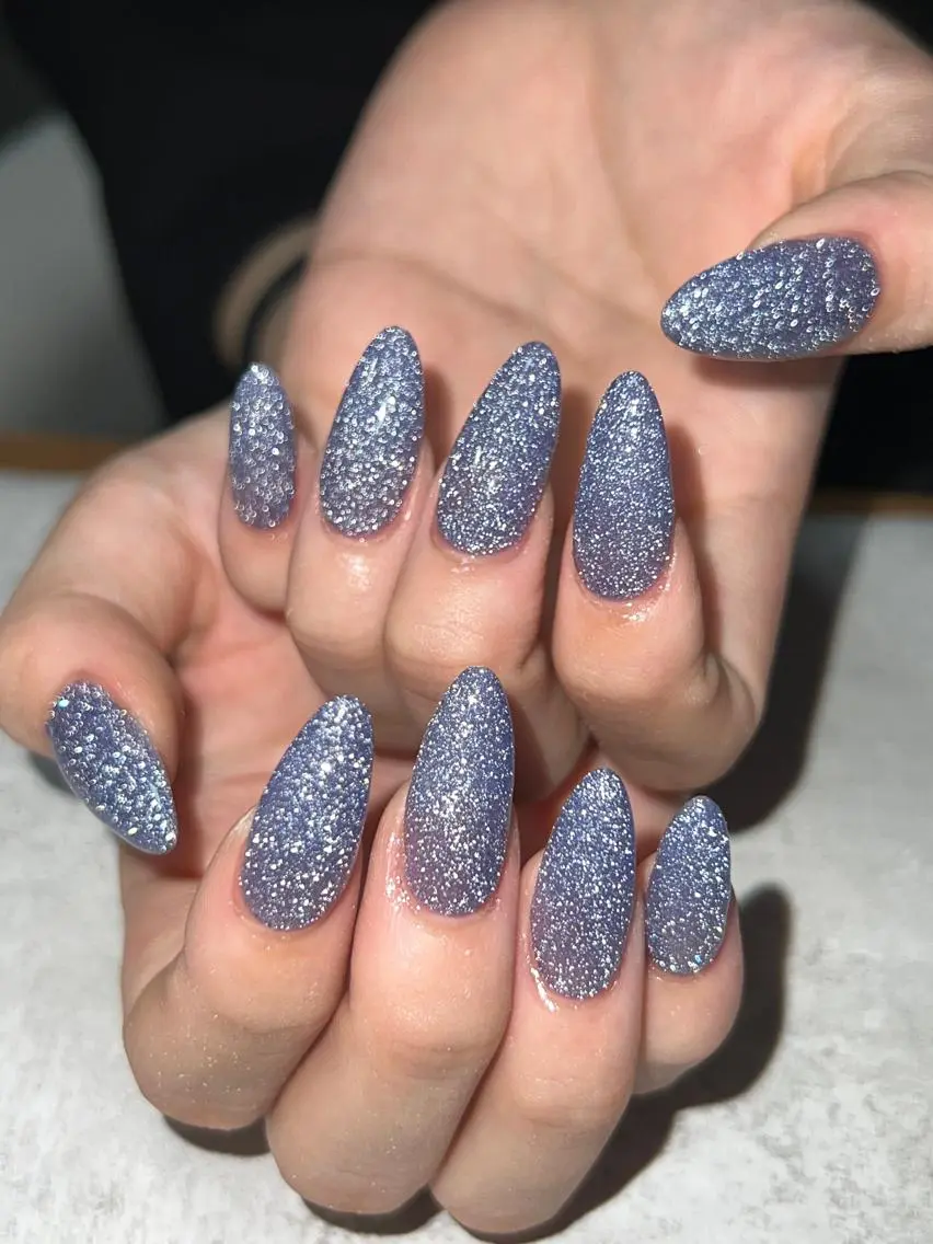 ネイル lucky nail 歌舞伎町のネイルデザイン
