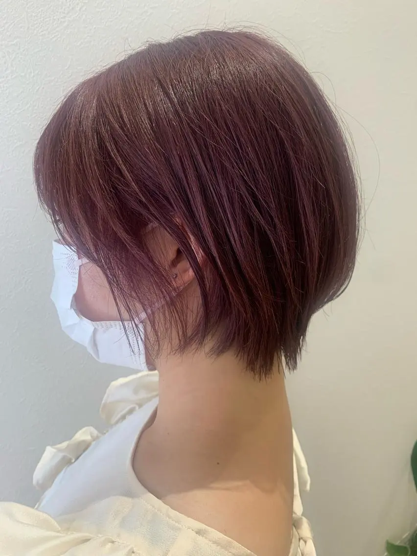 ショート カラー ブリーチ ピンクカラー バイオレットカラー バイオレットピンク カット ヘアカラー トリートメント hubhair レイヤー/透明感のヘアスタイル
