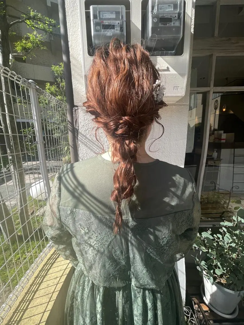 セミロング ヘアアレンジ 🙃 透明感カラー/ボブのヘアスタイル