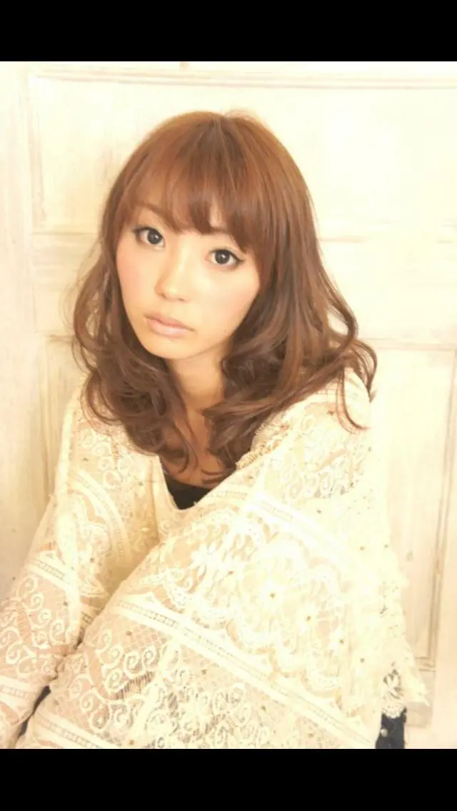ミディアム YURI TATSUMAのヘアスタイル