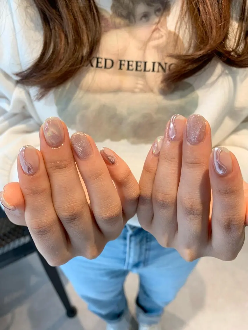 ネイル ニュアンスネイル マキノ ユイのネイルデザイン