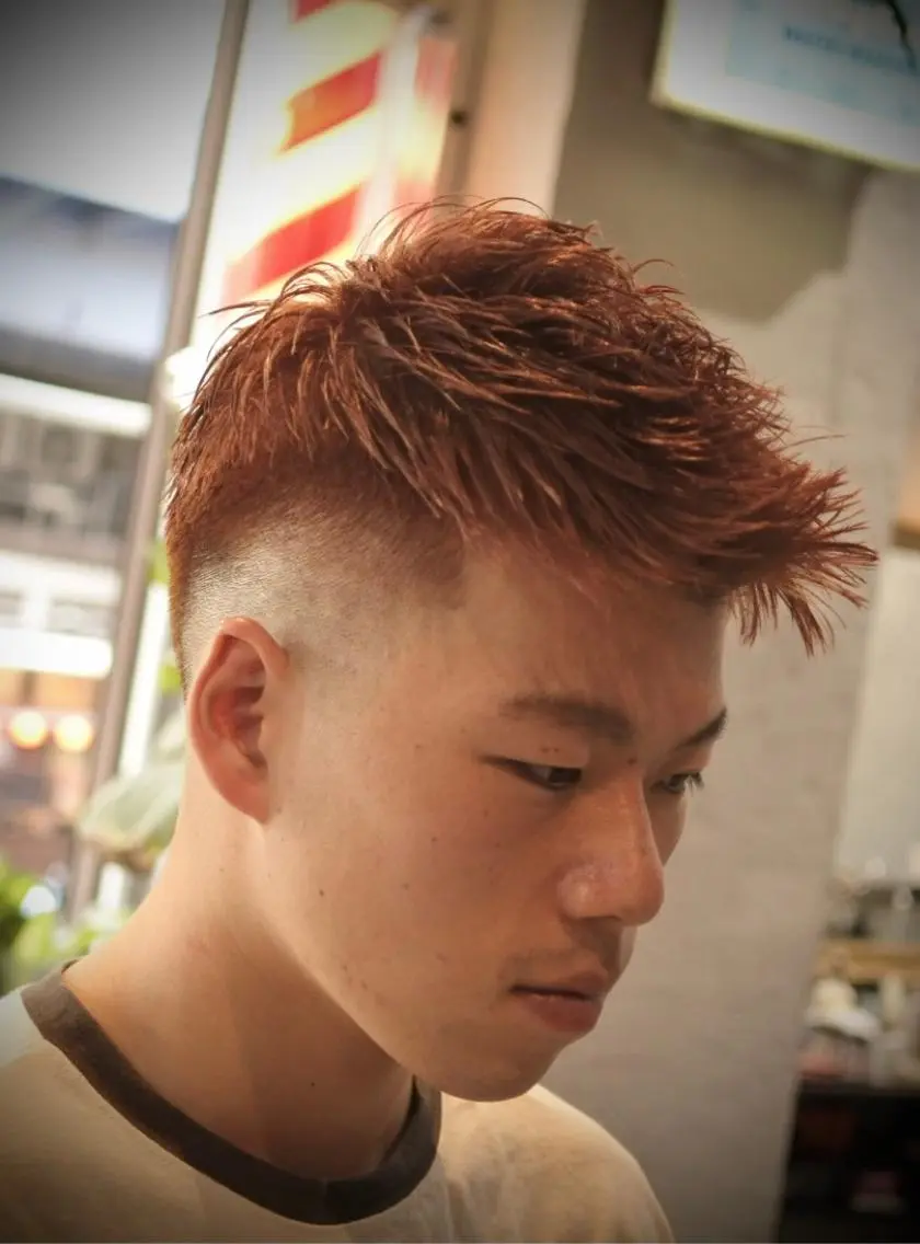 メンズ フェードカット メンズパーマ 濡れパン スキンフェード スペインカール 平山 翔也のヘアスタイル