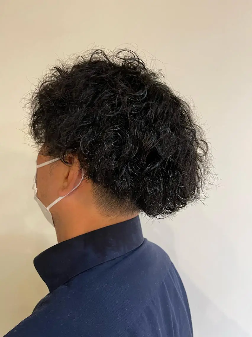 パーマ ツイストスパイラルパーマ スパイラルパーマ 大賀 チサトのヘアスタイル