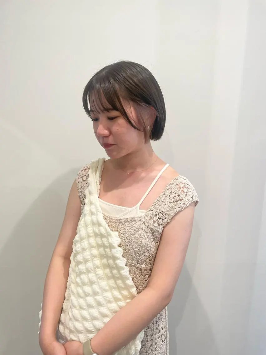 ミディアム カラー イヤリングカラー ボブ ヘアカラー 渋谷 留菜のヘアスタイル