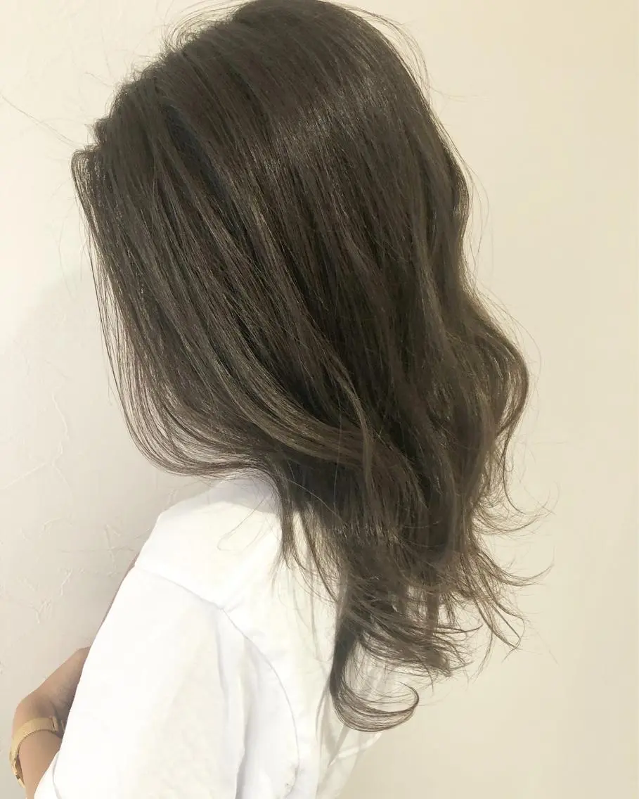 カラー ハイライトカラー イルミナカラー 夜23時まで予約🉑 reverieあきらのヘアスタイル