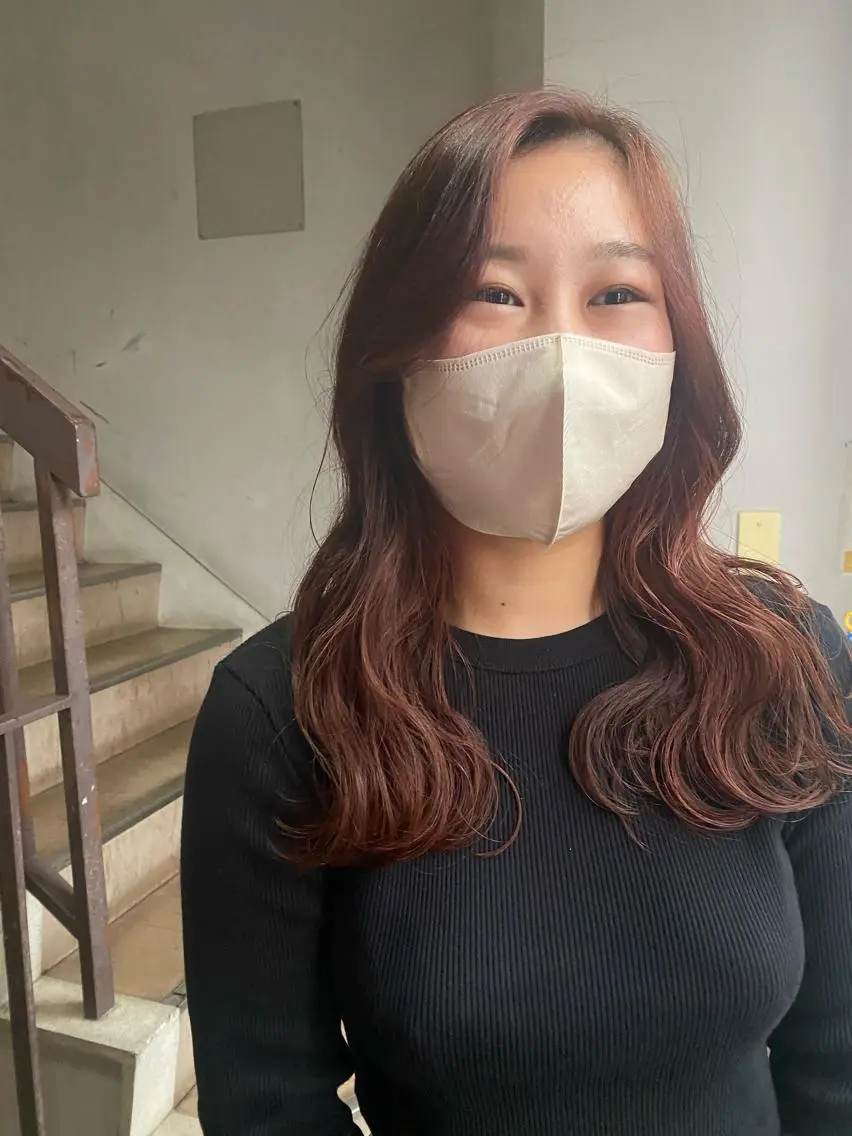 セミロング カラー 竹内 柚子のヘアスタイル