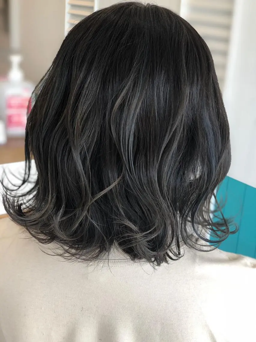 ミディアム カラー ハイライトカラー ハイライト ヘアカラー トリートメント Snaly カラー特化ページのヘアスタイル
