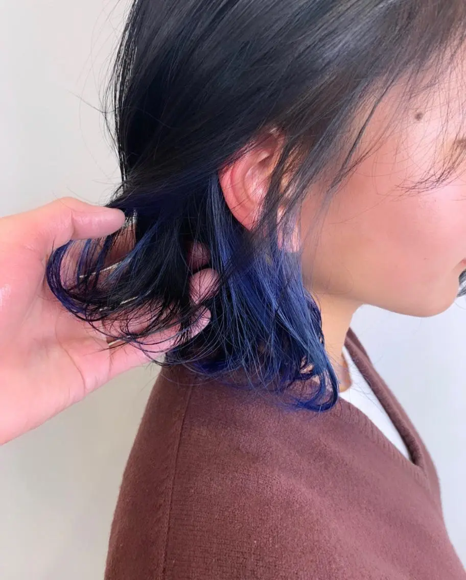 カラー ブルーカラー インナーカラー 杉山 憂人のヘアスタイル