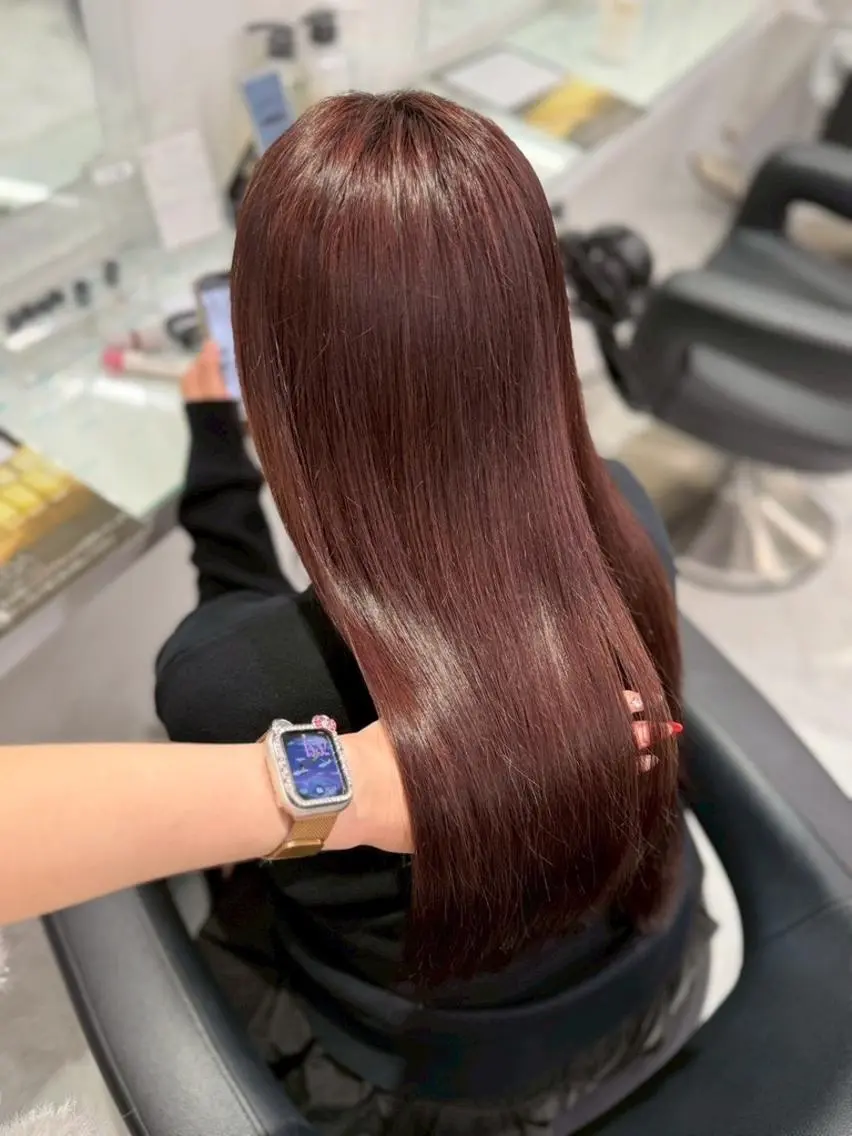 カラー 秋の垢抜けカラー 🕯️トレンド表参道のヘアスタイル