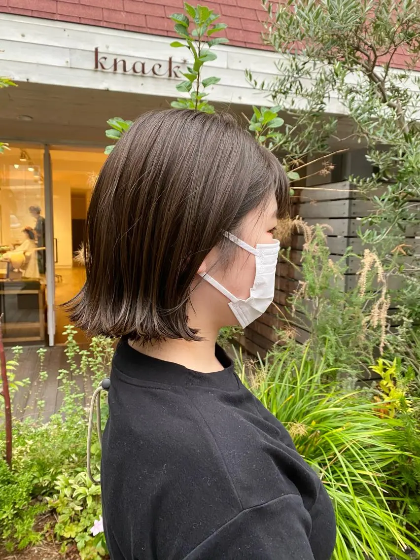 ショート カラー カット ヘアカラー トリートメント BELLA阿部野 TOMOMIのヘアスタイル