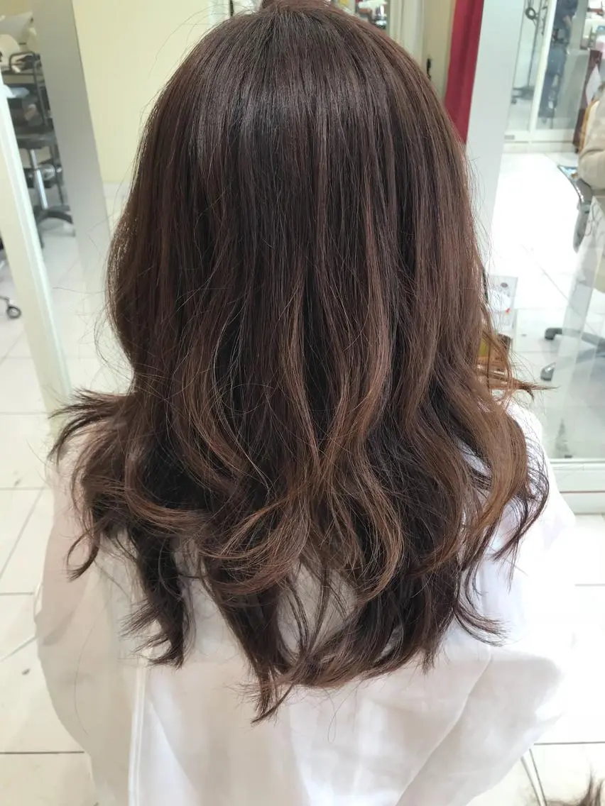 ロング カラー ピンクカラー バイオレットカラー カット ヘアカラー 岡田詩織 MODE Ks松原店のヘアスタイル