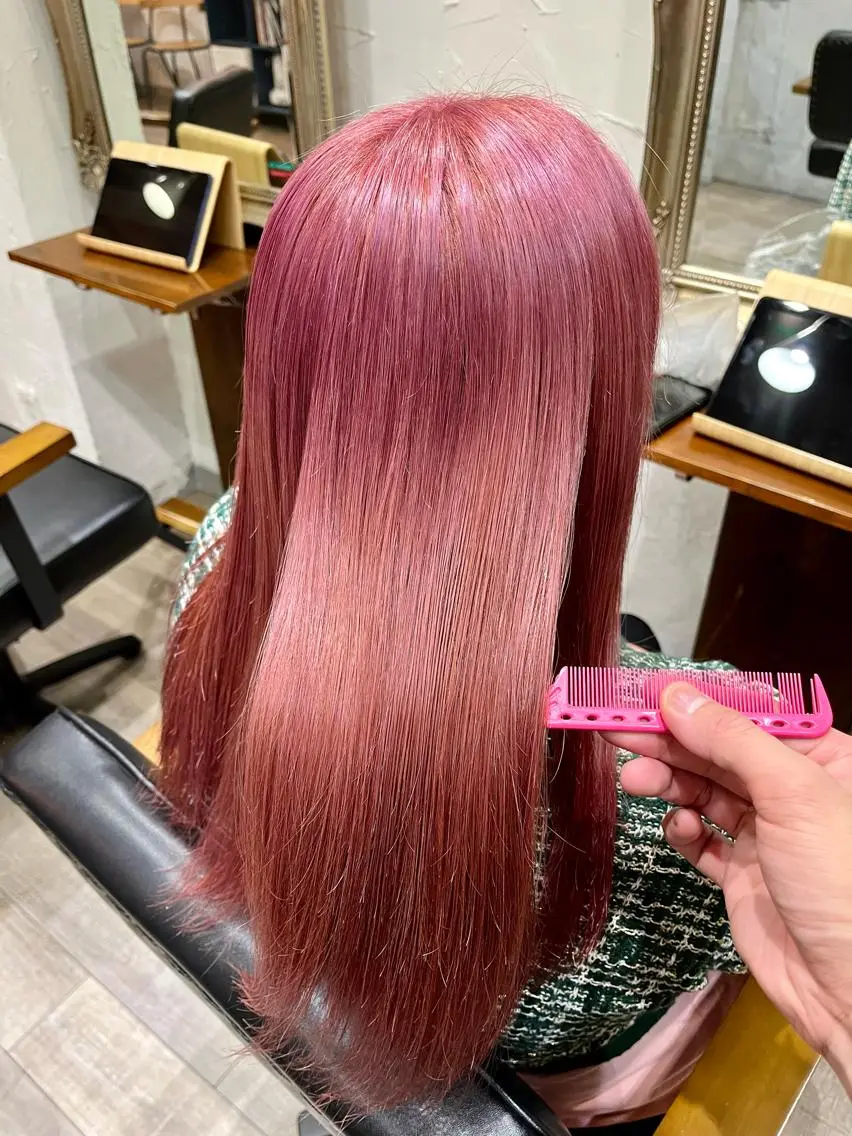 セミロング カラー ブリーチ ピンクカラー 🧸柔らかいベージュ カラー🧸氏家達哉のヘアスタイル