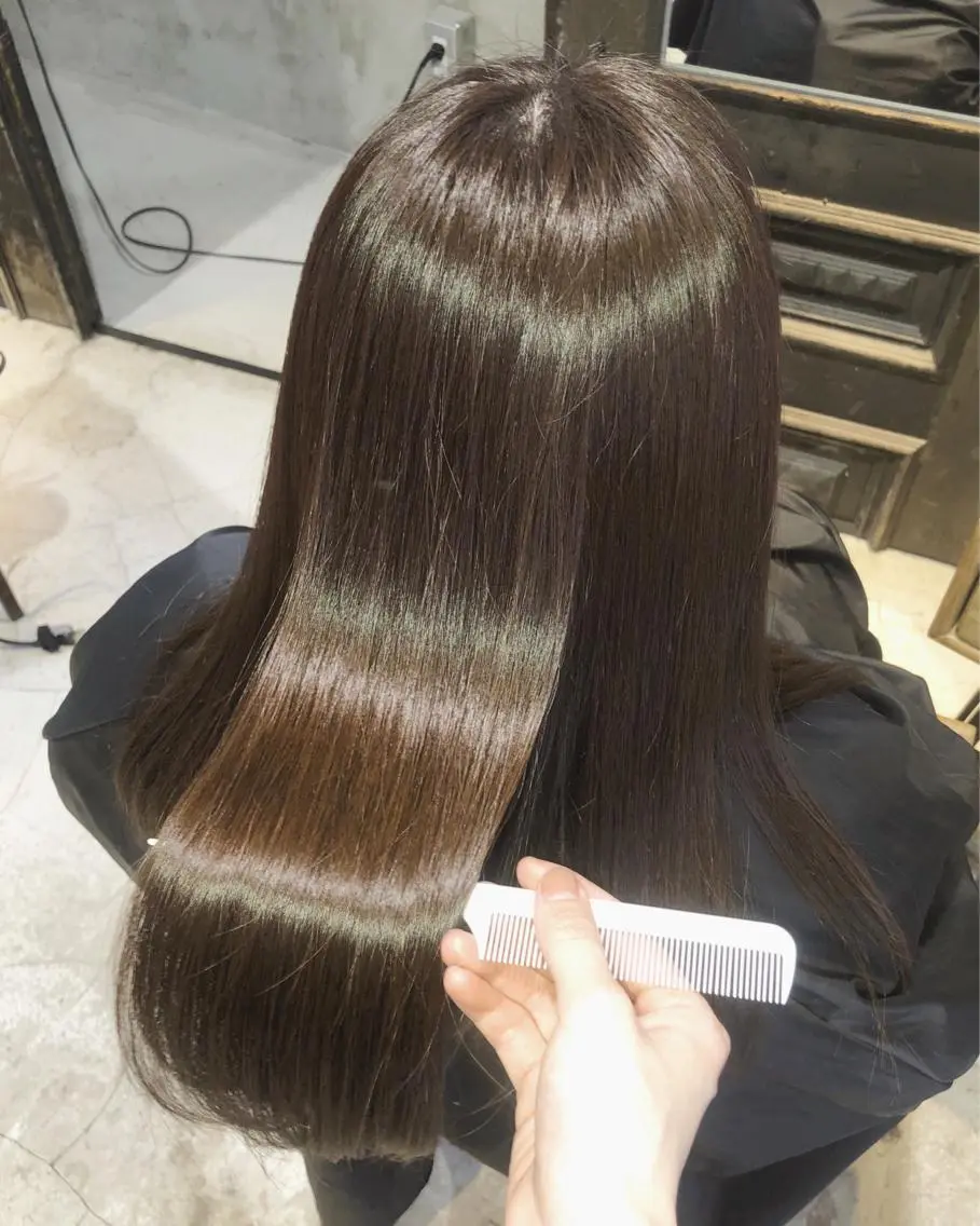 セミロング カラー ヘアアレンジ TOKI /透明感/原宿のヘアスタイル