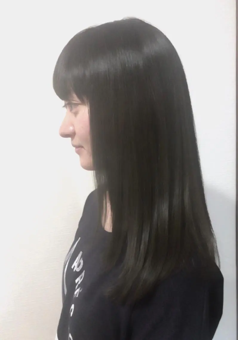 セミロング カラー レイヤーカット匠 イソザキノリユキのヘアスタイル