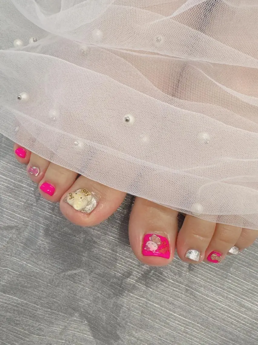 ネイル Nail salon Honey Beeのネイルデザイン