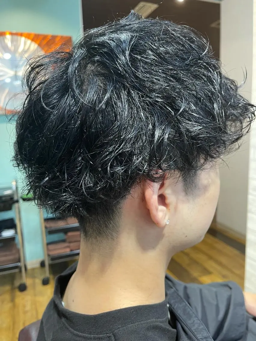 メンズ 刈り上げ カット 神宮寺 悠雅のヘアスタイル