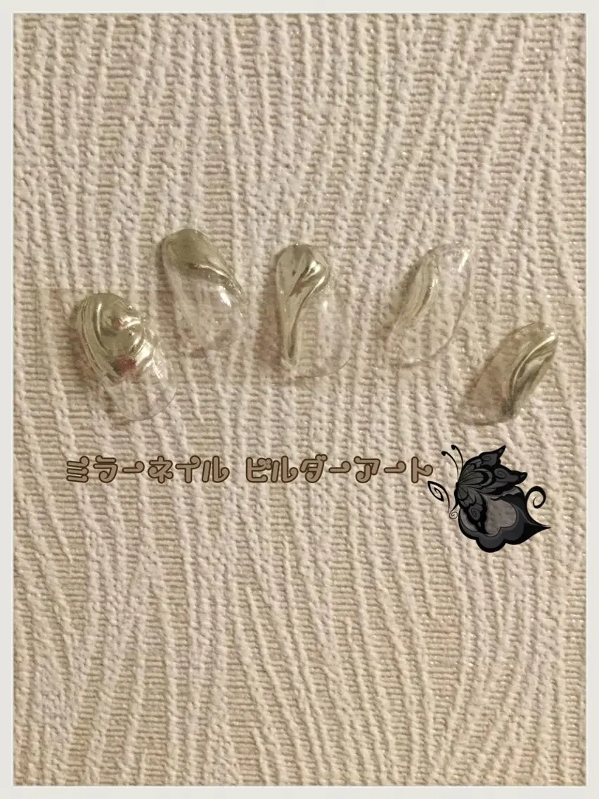 ネイル nailsalon ラセラヴィのネイルデザイン