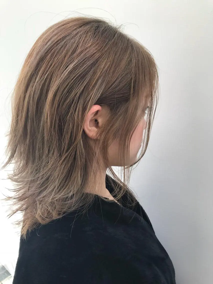 ミディアム カラー ベージュカラー ミルクティーベージュ 髪質改善🌟 TAKERUのヘアスタイル
