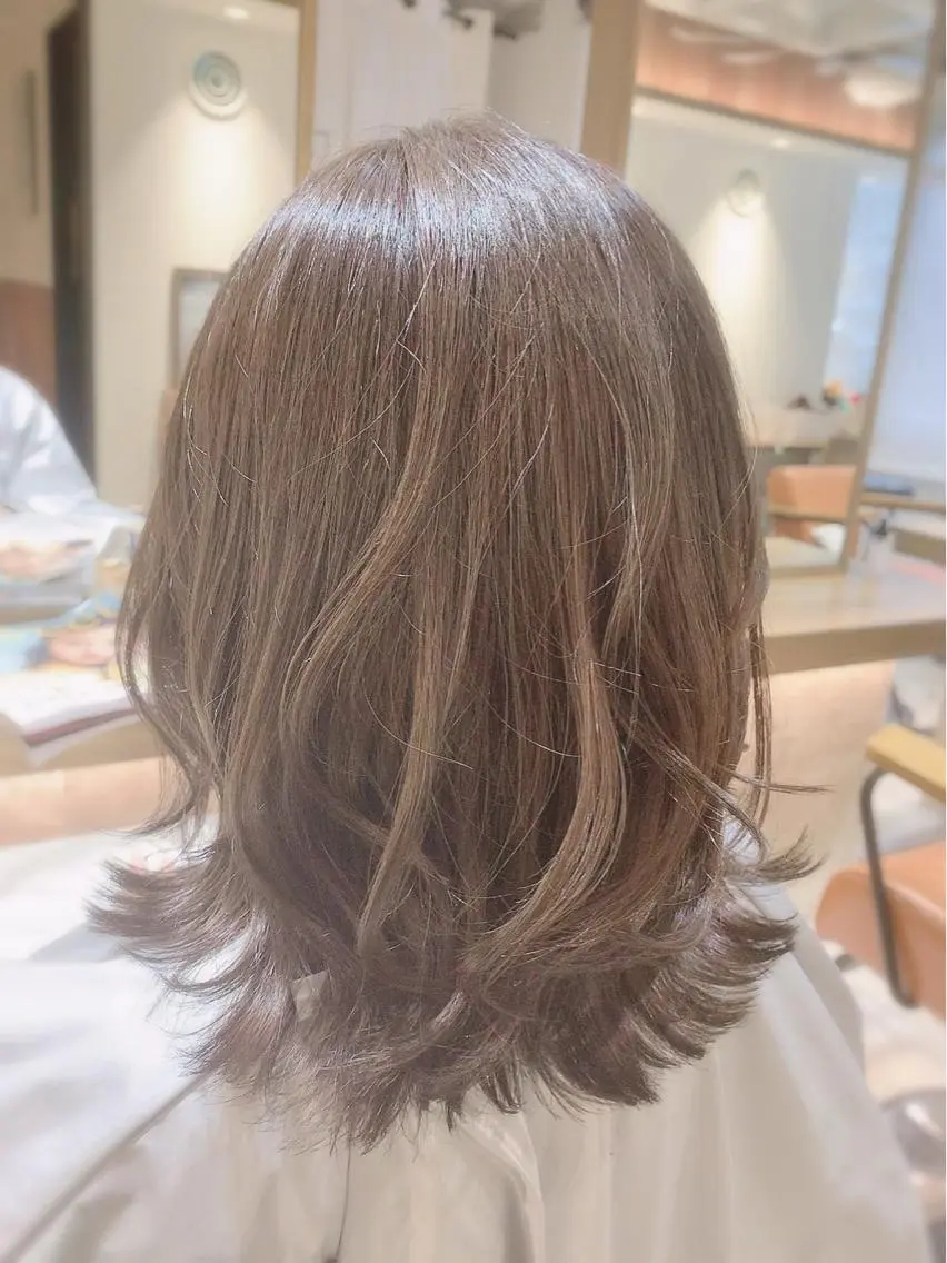 ミディアム レイヤーカット ウルフカット カット トリートメント ヘアセット 坂本 なつきのヘアスタイル