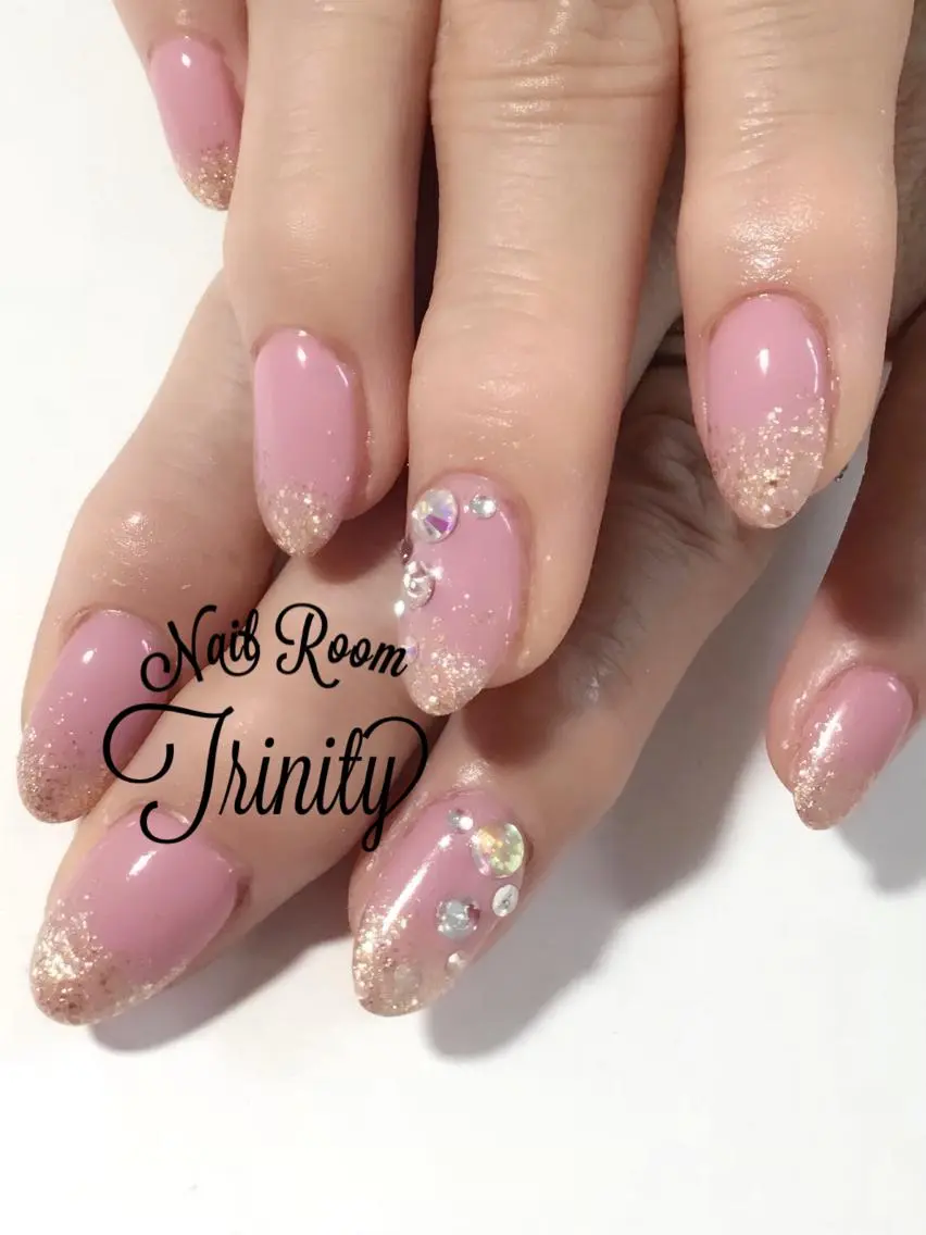 ネイル ハンドネイル Trinity staffのネイルデザイン