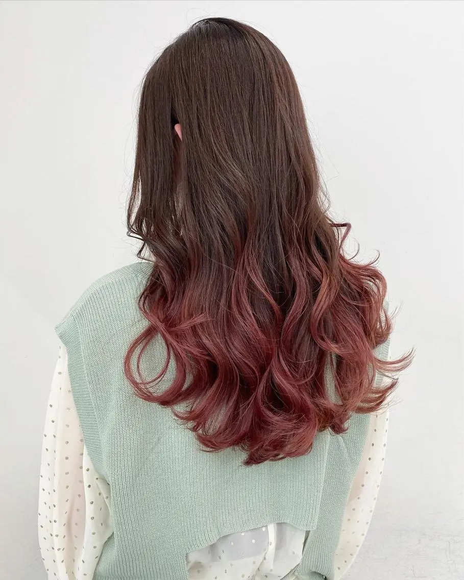 セミロング カラー パーマ ヘアアレンジ グラデーションカラー 【公式】amble luxe池袋東口🩷のヘアスタイル