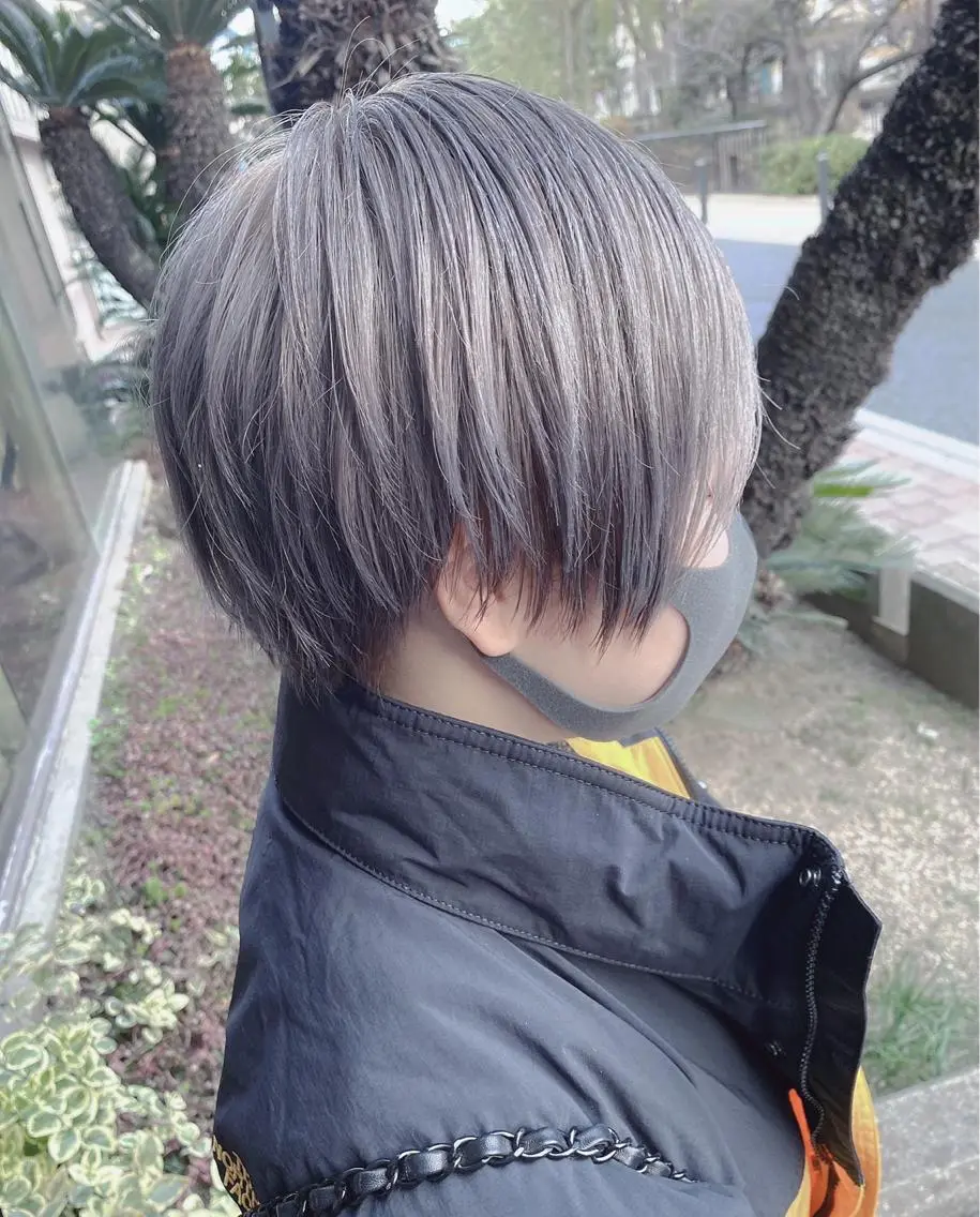 ショート カラー Gaudi / ガウディのヘアスタイル