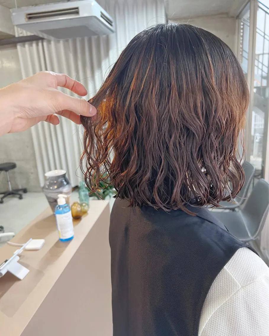ミディアム パーマ カット パーマ トリートメント ボブパーマコテ巻き風 パーマNo1深江秀平のヘアスタイル