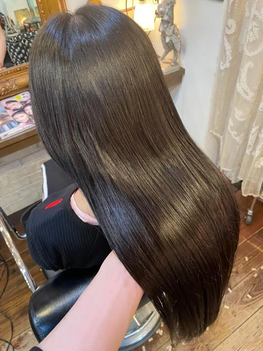 ロング カラー ヘアアレンジ シールエクステ エクステ カット ヘアカラー 【ブリーチはお任せ】 ハイトーン✨yuraのヘアスタイル